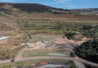 Última das cinco barragens a montante previstas para serem eliminadas neste ano entra em obras