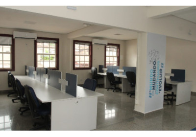 Samarco inaugura escritório em Mariana