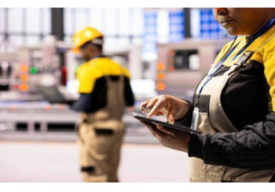 Duas em cada três empresas confiam na IA para reduzir custos e falhas, revela estudo