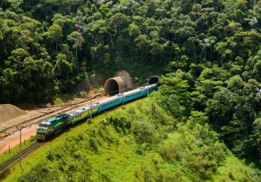 Vale informa sobre manutenção do túnel ferroviário de Marembá