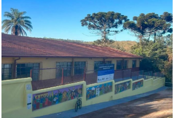 Gerdau e prefeitura de Ouro Preto inauguram obras de revitalização em escola municipal de Miguel Burnier