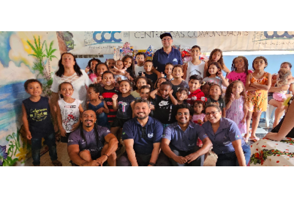 Simec Cariacica doa brinquedos para instituição