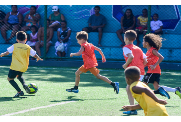 Projetos selecionados no Edital ArcelorMittal Investe iniciam atividades nas comunidades de Serra