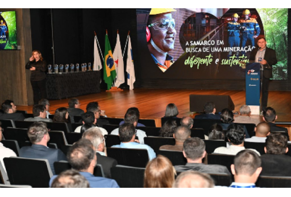 Samarco reúne fornecedores para promover práticas sustentáveis na rede de suprimentos