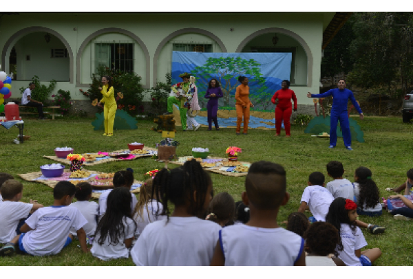 Com apoio da Suzano, Festival Cine.Ema chega a Aracruz com forró, contação de histórias e cinema gratuito na praça