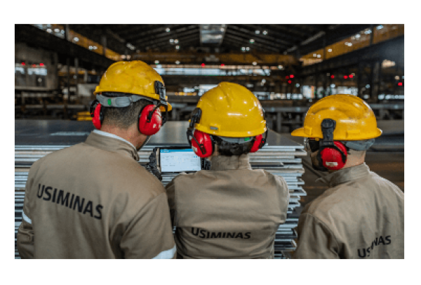 Usiminas Mecânica abre 100 vagas de emprego em Ipatinga