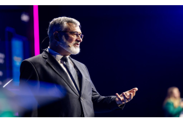 FINDES e IEL lançam Fórum IEL de Gestão 2026 com foco no futuro da indústria e Inteligência Artificial