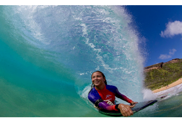 Capixaba Bianca Simões inicia sequência de quatro etapas do Circuito Mundial de Bodyboarding