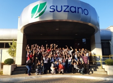 Apoiado pela Suzano, programa Jovens Urbanos beneficia 74 jovens de Jacareí e Caçapava (SP)