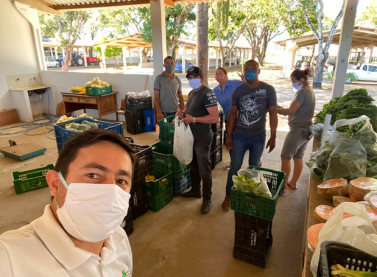 Produtores do Espírito Santo comercializam 61 toneladas de alimentos com apoio da Suzano