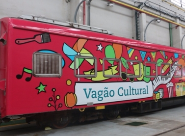Diversão e brincadeiras a bordo do Trem de Passageiros da Ferrovia Vitória a Minas neste final de semana