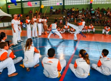 Crianças atendidas por projeto social da ArcelorMittal Tubarão vão participar da abertura da ONJT 2017