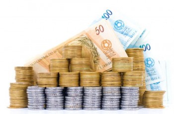 Lucro líquido da Petrobras em 2013 foi de R$ 23 bilhões 570 milhões