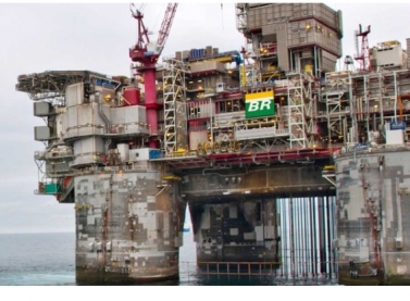 Petrobras prevê investir US$ 35 bi em 13 novas plataformas no pré-sal