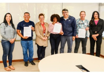 Associações de Moradores de Cidade Continental são as primeiras a assinar contrato com a ArcelorMittal Tubarão