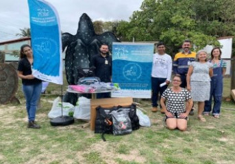Samarco doa materiais para entidade que apoia a conservação marinha