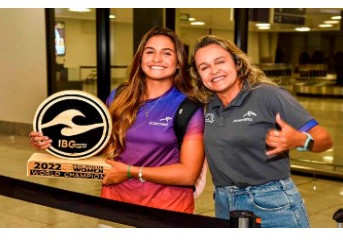 ArcelorMittal renova patrocínios às bodyboarders Neymara Carvalho e Luna Hardman