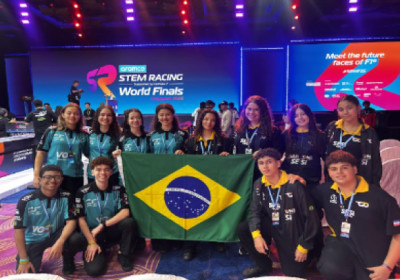 Sesi Espírito Santo conquista títulos inéditos no Mundial de STEM Racing em Singapura
