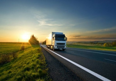 BR Distribuidora e VLi disponibilizam 10 mil refeições para caminhoneiros