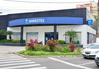 Banestes anuncia novo corte nas taxas de juros de empréstimos após queda da Selic