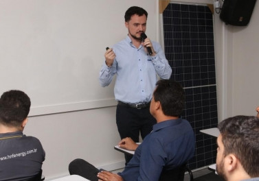 Especialista esclarece dúvidas sobre energia solar