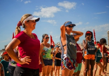 Gincanas e brincadeiras agitam a Praia da Costa neste sábado, dia 13