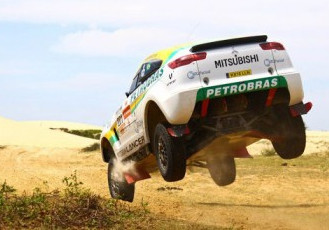 Equipe Mitsubishi Petrobras ganha reforço para o Rally Dakar 2014
