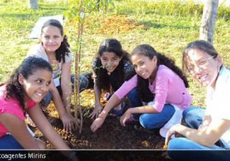 Fibria forma educadores ambientais em Aracruz