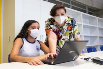 Petrobras já doou mais de oito mil computadores a escolas públicas de SP, RJ e ES