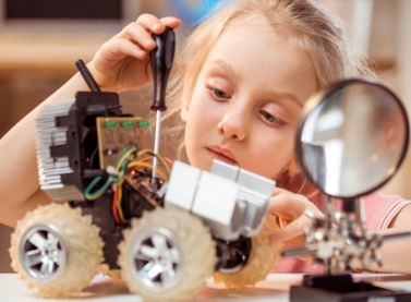 Crianças poderão construir robôs em workshop do IST