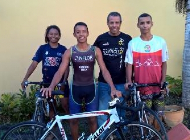 Com patrocínio da INFLOR, três atletas de Aracruz disputam etapa nacional do Campeonato de Duathlon