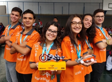 ArcelorMittal Tubarão: Equipe capixaba é vice em campeonato nacional de automobilismo em miniatura