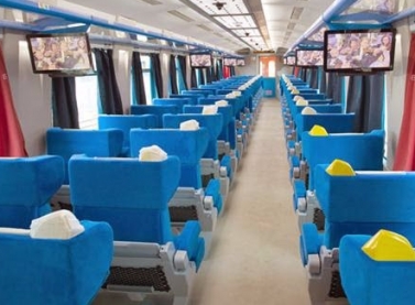Novo Trem de Passageiros de Vitória a Minas completa dois anos de operação