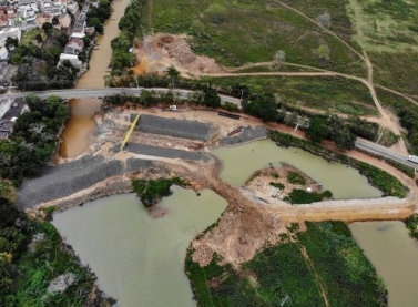 Renova inicia construção de ensecadeira no Rio Pequeno, em Linhares