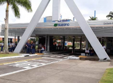 Suzano doa equipamentos para conservação de vacinas da Covid-19 a 34 municípios no Espírito Santo