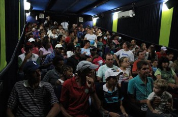 Cine Samarco leva cultura a 72 comunidades mineiras e capixabas