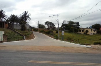 Samarco entrega obras de calçamento do bairro Porto Grande, em Guarapari