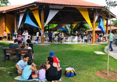 Carnaval toma conta do Parque Botânico Vale