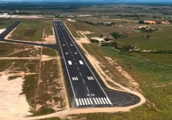 Nova pista do Aeroporto de Linhares vai receber homologação da Anac