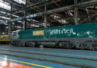 Vale amplia teste de locomotivas 100% elétricas