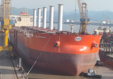 Frota de navios a serviço da Vale recebe primeiro mineraleiro do mundo equipado com velas rotativas