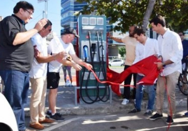 Vitória tem o primeiro posto de carregamento rápido de carros elétricos