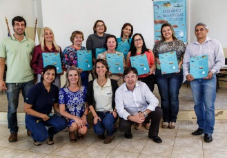 Professores recebem novos materiais para apoiar o tema educação Ambiental