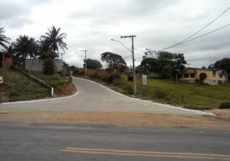 Samarco entrega obras de calçamento do bairro Porto Grande, em Guarapari